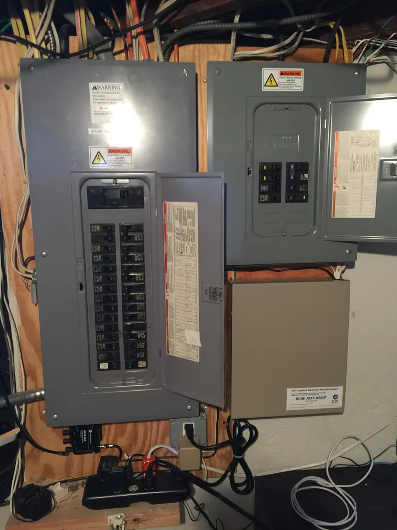 Solar tie-in and subpanel by Elite Electric